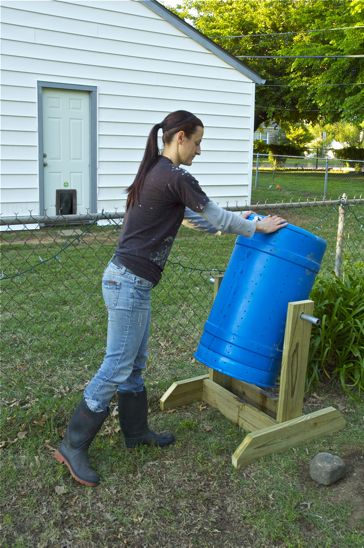 Potholes &amp; Pantyhose | DIY Spinning Composter-Video Only